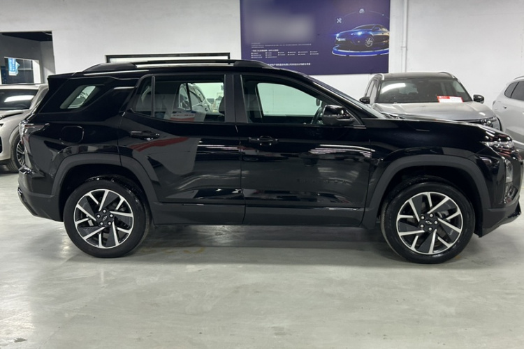 Chevrolet Equinox Plus 2025 #5 Chevrolet Equinox Plus 2025 صورة سيارة #5