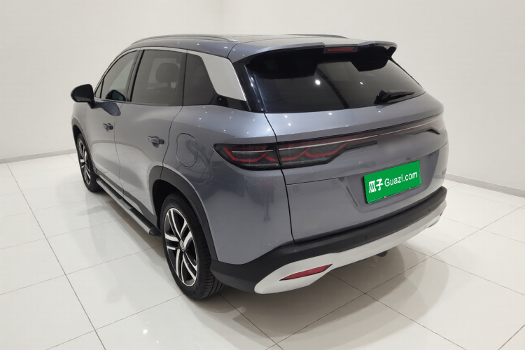 BYD SongL DM-i 2024 #5 BYD SongL DM-i 2024 car image #5