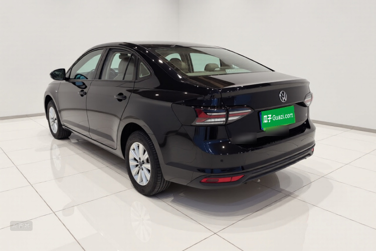 Volkswagen Lavida 2025 car image #5