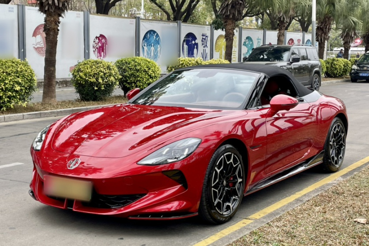 MG Cyberster 2023 car image #5