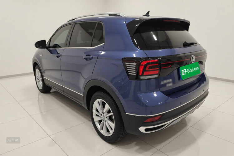 Volkswagen T-Cross 2020 #5 Volkswagen T-Cross 2020 car image #5