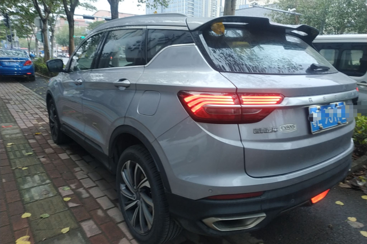 GEELY Coolray 2019 car image #5