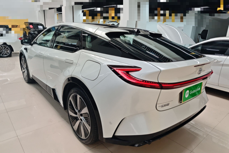 Toyota bZ5 2025 #5 Toyota bZ5 2025 immagine di auto #5