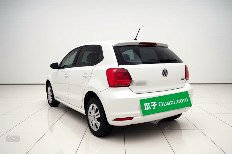 Volkswagen Polo 2015 #5 Volkswagen Polo 2015 car image #5