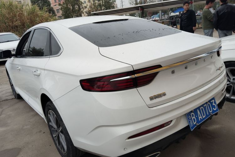 Preface 2023 #5 Preface 2023 immagine di auto #5