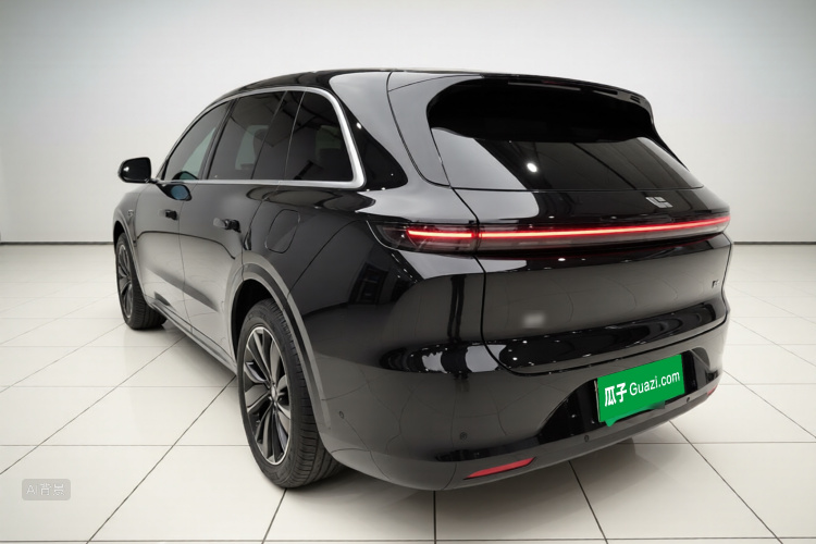 Li L6 2025 image de voiture #5