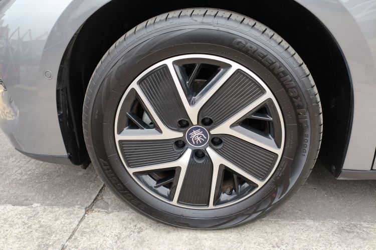 BYD Qin L 2025 car image #5