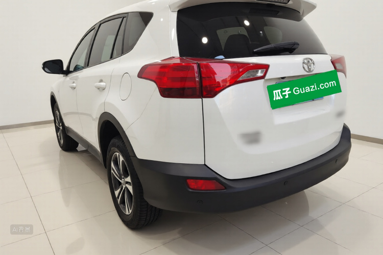 Toyota RAV4 2015 car image #5