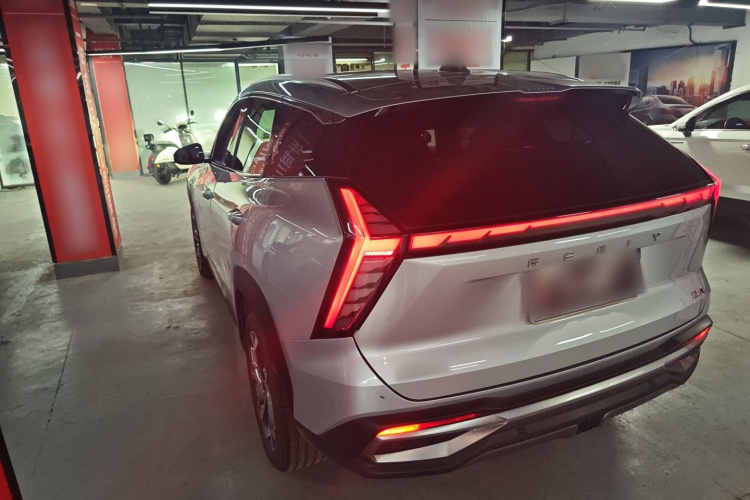 GEELY Boyue L 2022 car image #5