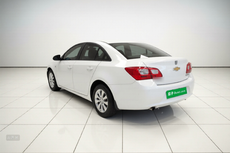 Chevrolet Cruze 2015 immagine di auto #5