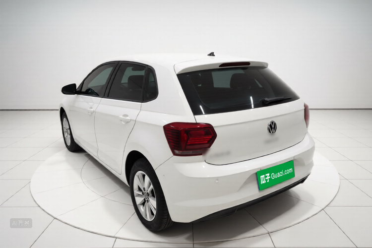 Polo 2023 car image #5