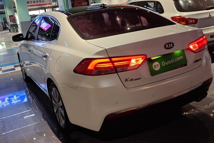 起亚 起亚K4 2017 汽车图片 #5