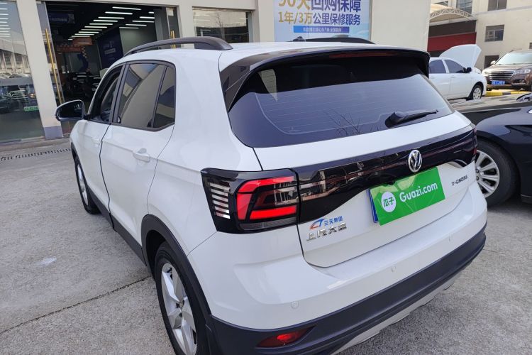 Volkswagen T-Cross 2020 #5 Volkswagen T-Cross 2020 car image #5