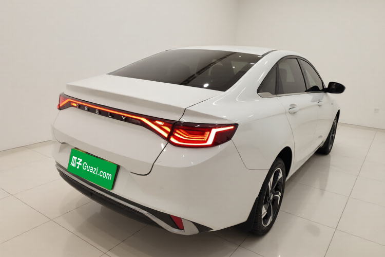 GEELY Emgrand L HiP 2022 car image #5