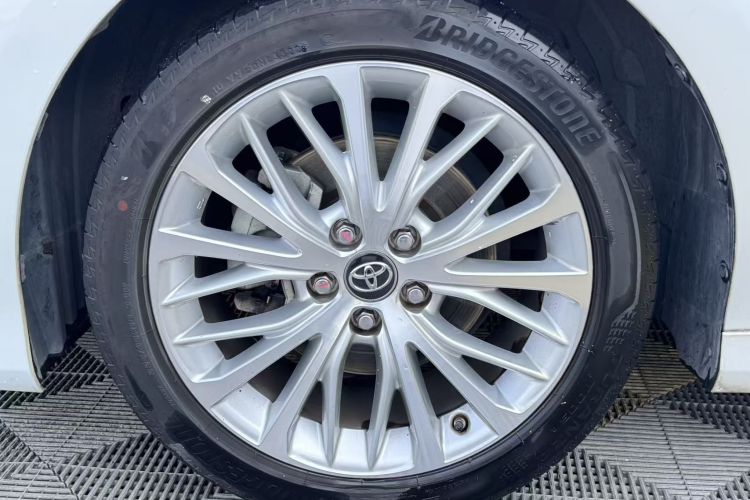 Toyota Camry 2020 #5 Toyota Camry 2020 car image #5