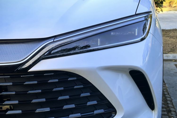 BYD SongL DM-i 2025 car image #5