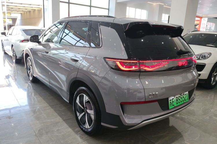 BYD Sea Lion 05 EV 2025 car image #5