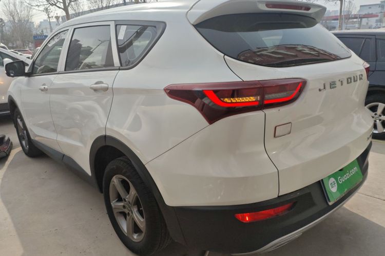 X70M 2020 car image #5