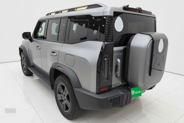 Jetour Traveller 2023 car image #5