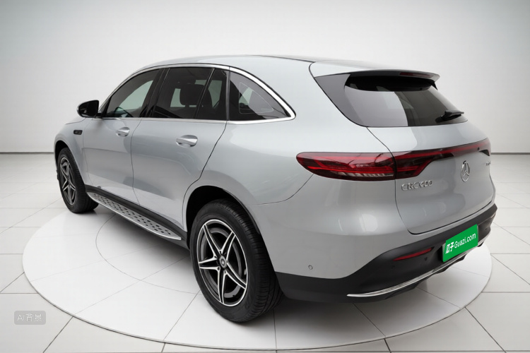 Mercedes-Benz EQC Class 2020 car image #5