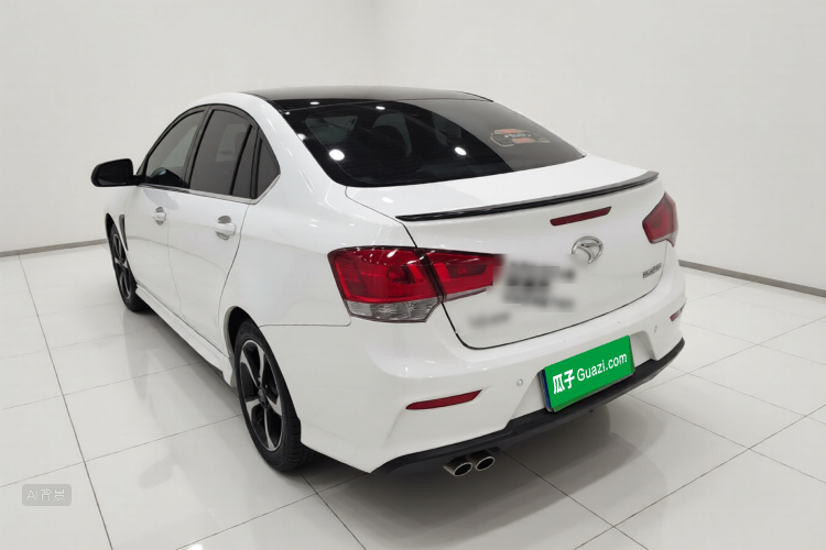 Soueast V5 Lingzhi 2017 car image #5