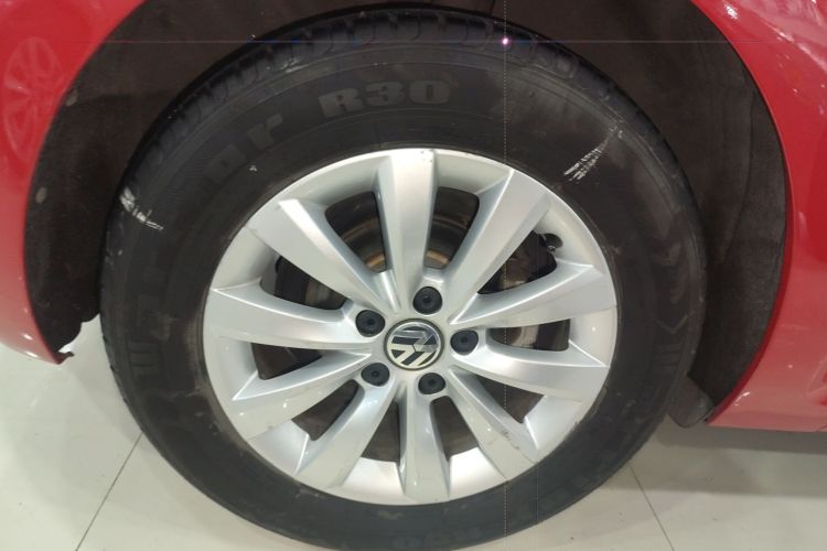 Volkswagen Beetle 2015 immagine di auto #5