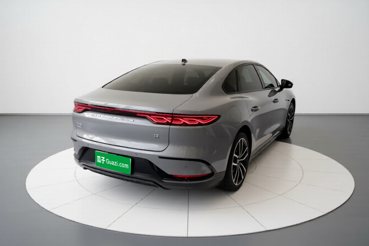 BYD Han 2024 صورة سيارة #5