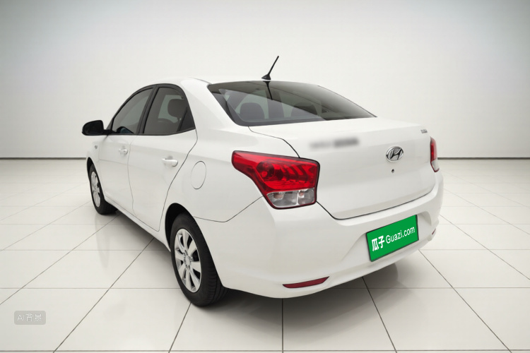 Hyundai Reina 2019 car image #5