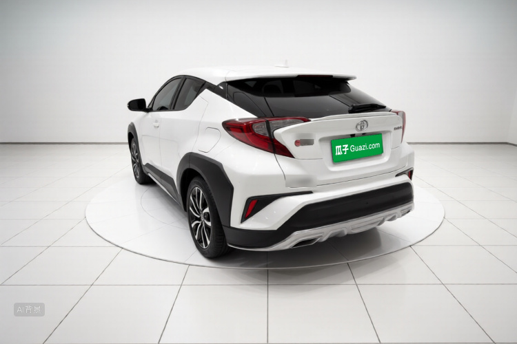 Toyota C-HR 2019 immagine di auto #5