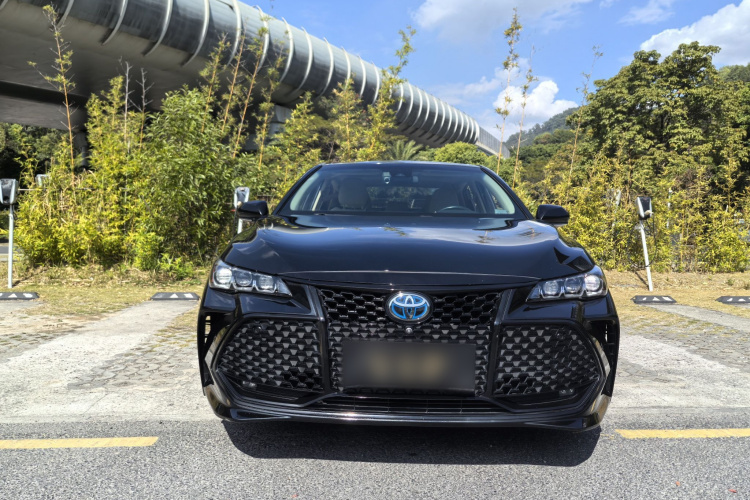 Toyota Avalon 2020 car image #5