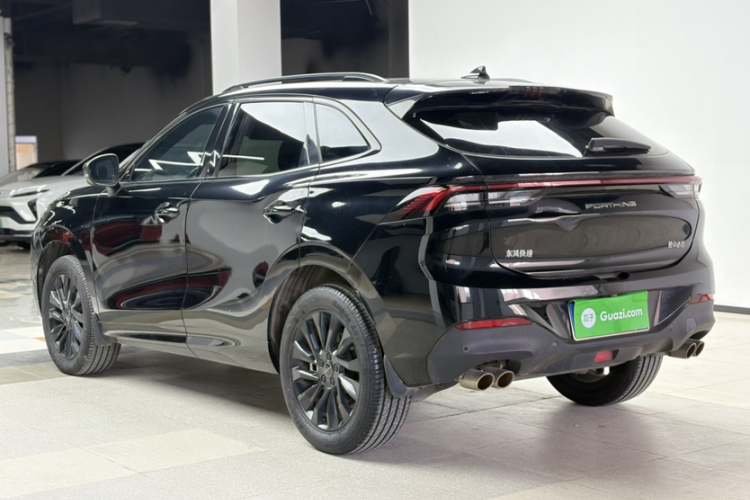 Forthing T5 EVO 2021 #5 Forthing T5 EVO 2021 car image #5