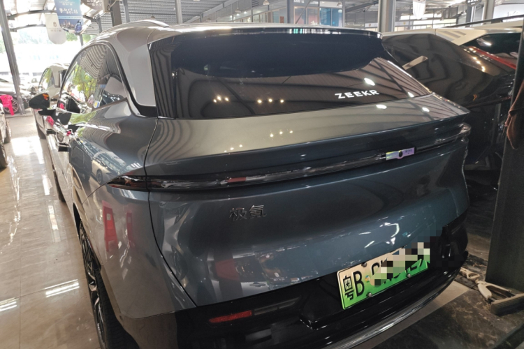 极氪 极氪7X 2025 汽车图片 #5