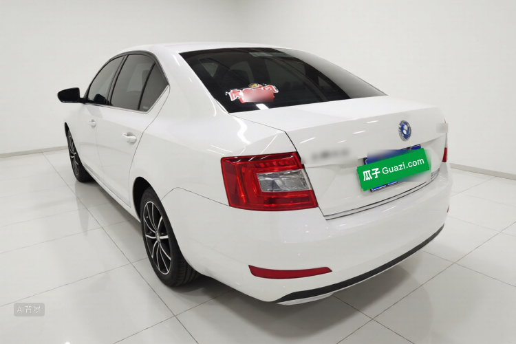 Skoda Octavia 2016 #5 Skoda Octavia 2016 car image #5