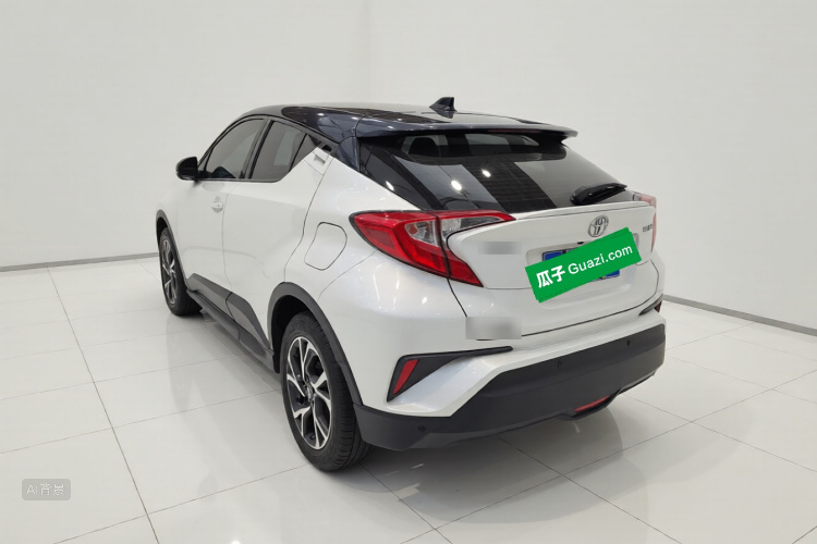 Toyota C-HR 2018 imagem de carro #5