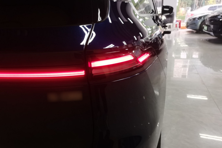 Deepal S09 2025 صورة سيارة #5