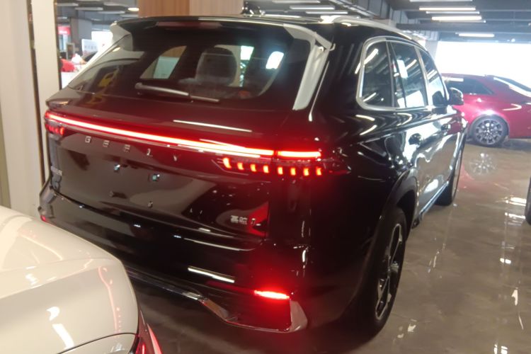 GEELY Monjaro 2025 car image #5