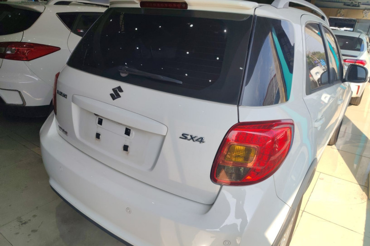 铃木 天语 SX4 2014 汽车图片 #5