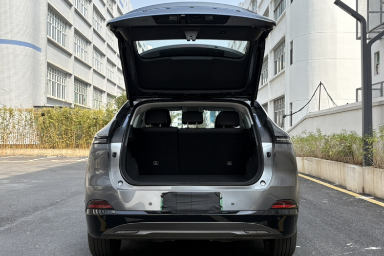 Xpeng G6 2025 #5 Xpeng G6 2025 car image #5