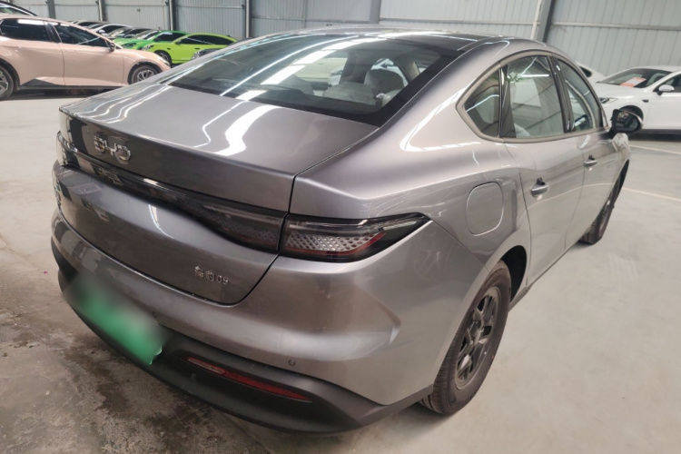 BYD Seal 05 DM-i 2025 car image #5