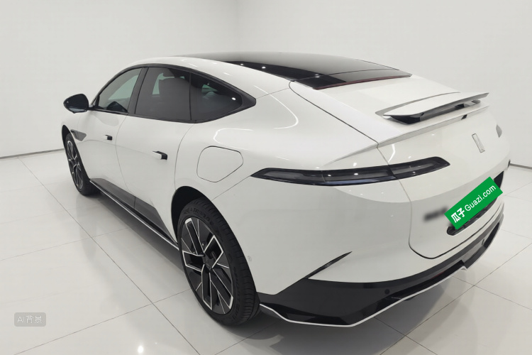 Avatr 12 2025 car image #5