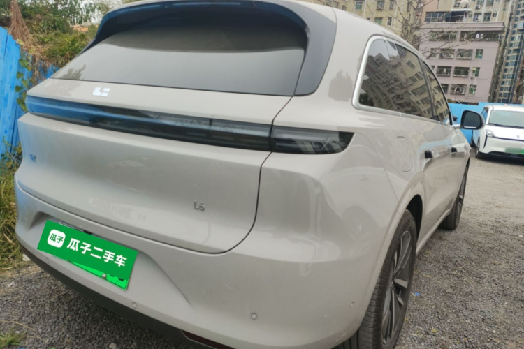 Li L6 2024 صورة سيارة #5