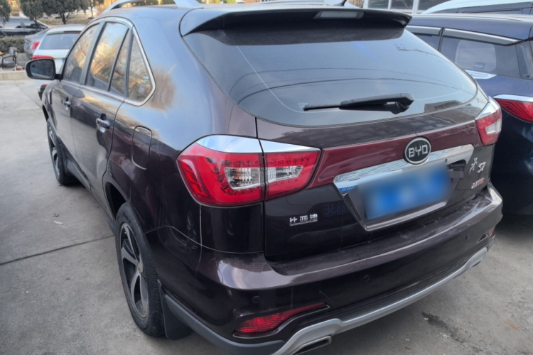 BYD S7 2018 #5 BYD S7 2018 car image #5