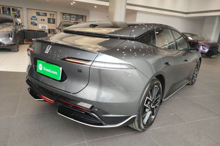 Avatr 06 2025 car image #5