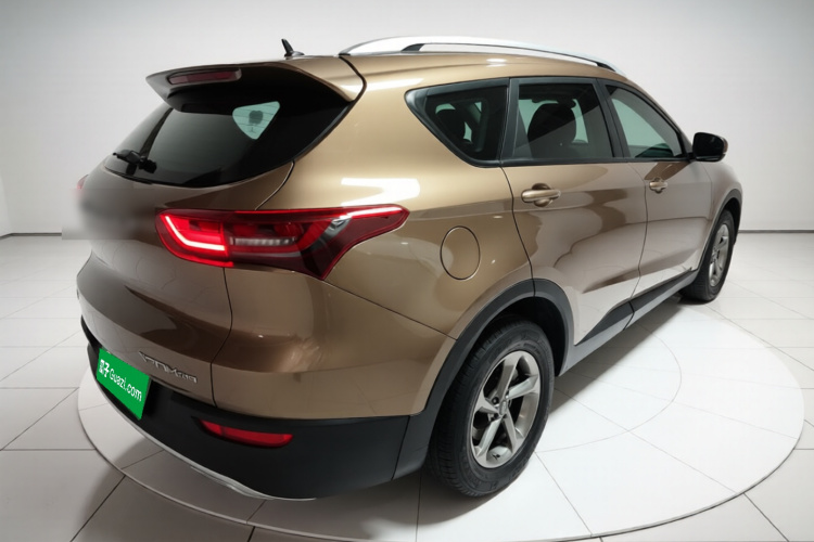 X70M 2020 car image #5
