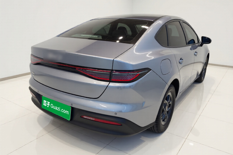 BYD Seal 05 DM-i 2025 car image #5