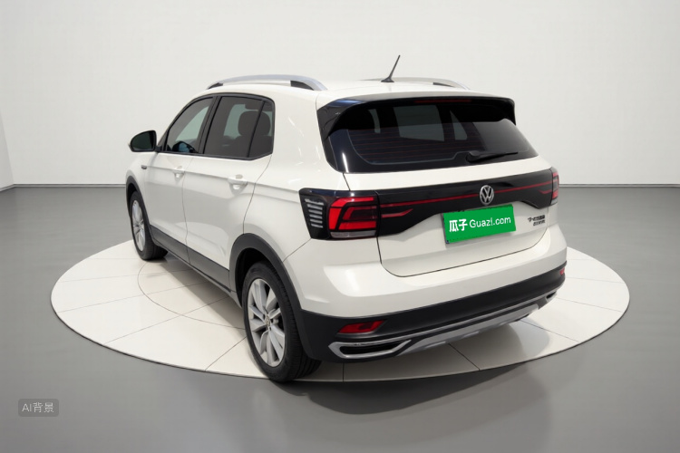 Volkswagen T-Cross 2019 car image #5