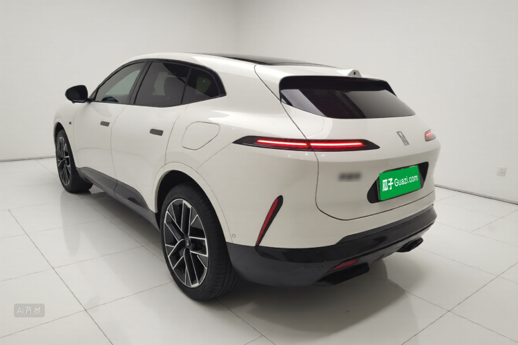 Avatr 07 2025 car image #5