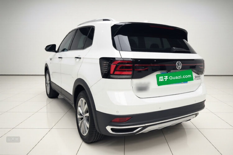 Volkswagen T-Cross 2020 immagine di auto #5