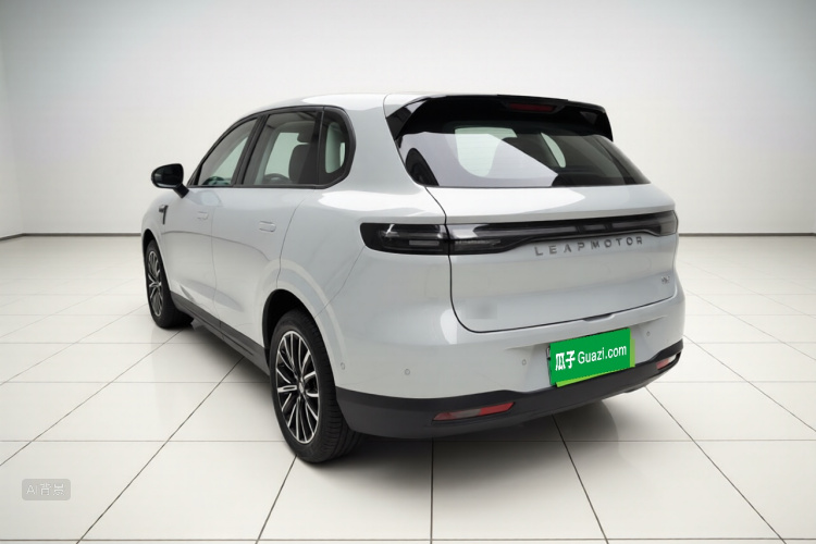 零跑汽车 零跑B10 2025 汽车图片 #5