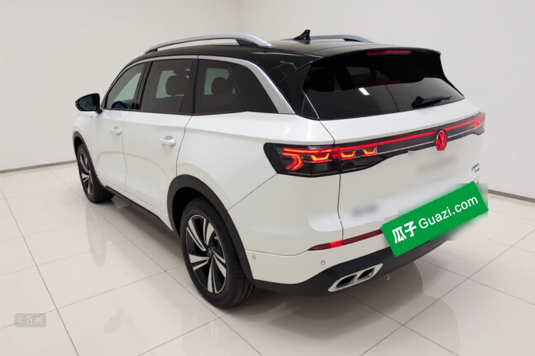 Volkswagen Tavendor 2023 car image #5